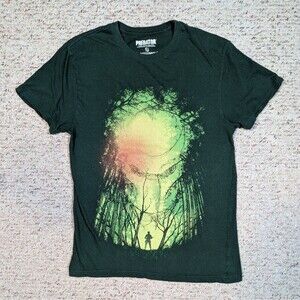 Predator T-Shirt Womens SMALL Green Limited Edition Loot Wear Crate Exclusive